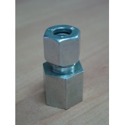 Hembra Fija 3/8 gas a Obalillo y tuerca para tubo de 10 Ø de Hierro
