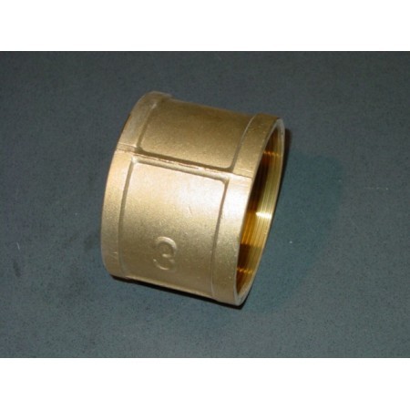 Manguito Latón Hembra 1" 1/2